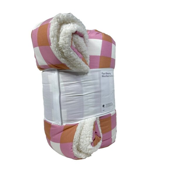 Room Essentials Faux Shearling Reversible Comforter Twin/XL Pink Plaid 66 x 94" - Picture 5 of 12